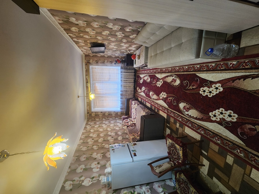 Продам комнату в общежитии, расположенную в центре города. В квартире сделан косметический ремонт, заведена вода. Рассмотрим все виды расчета